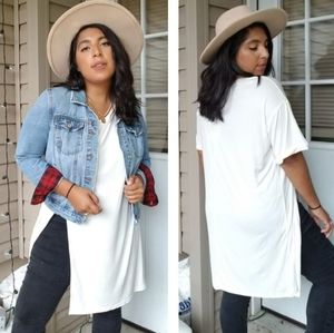SPLIT FRONT LONG TEE SHIRT TOP IN WHITE